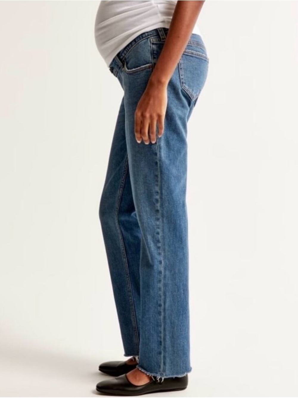 Women's Straight-Leg Maternity Jeans in Medium Blue